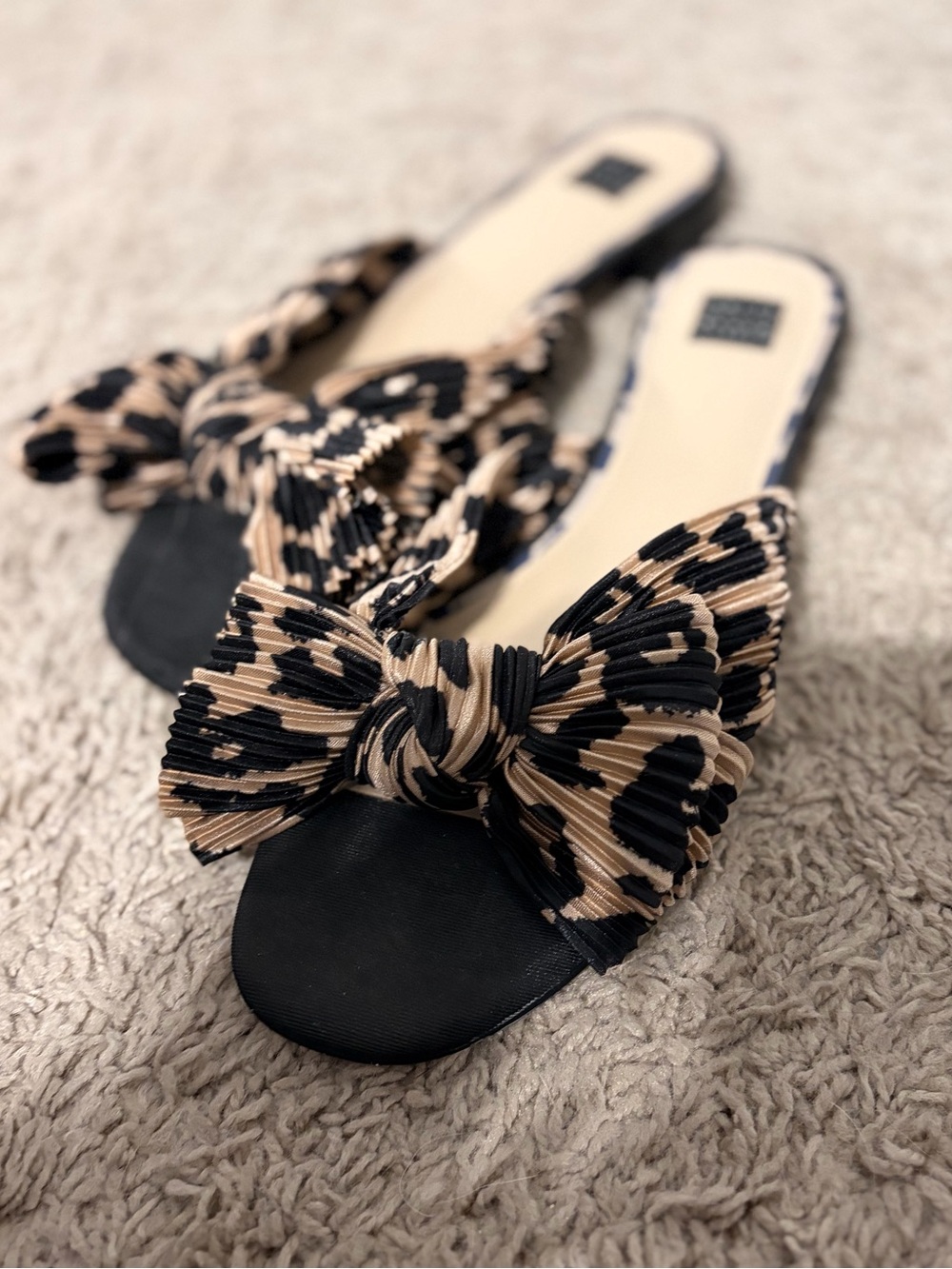 White House Black Market Leopard Bow Slide Sandals in Beige and Black